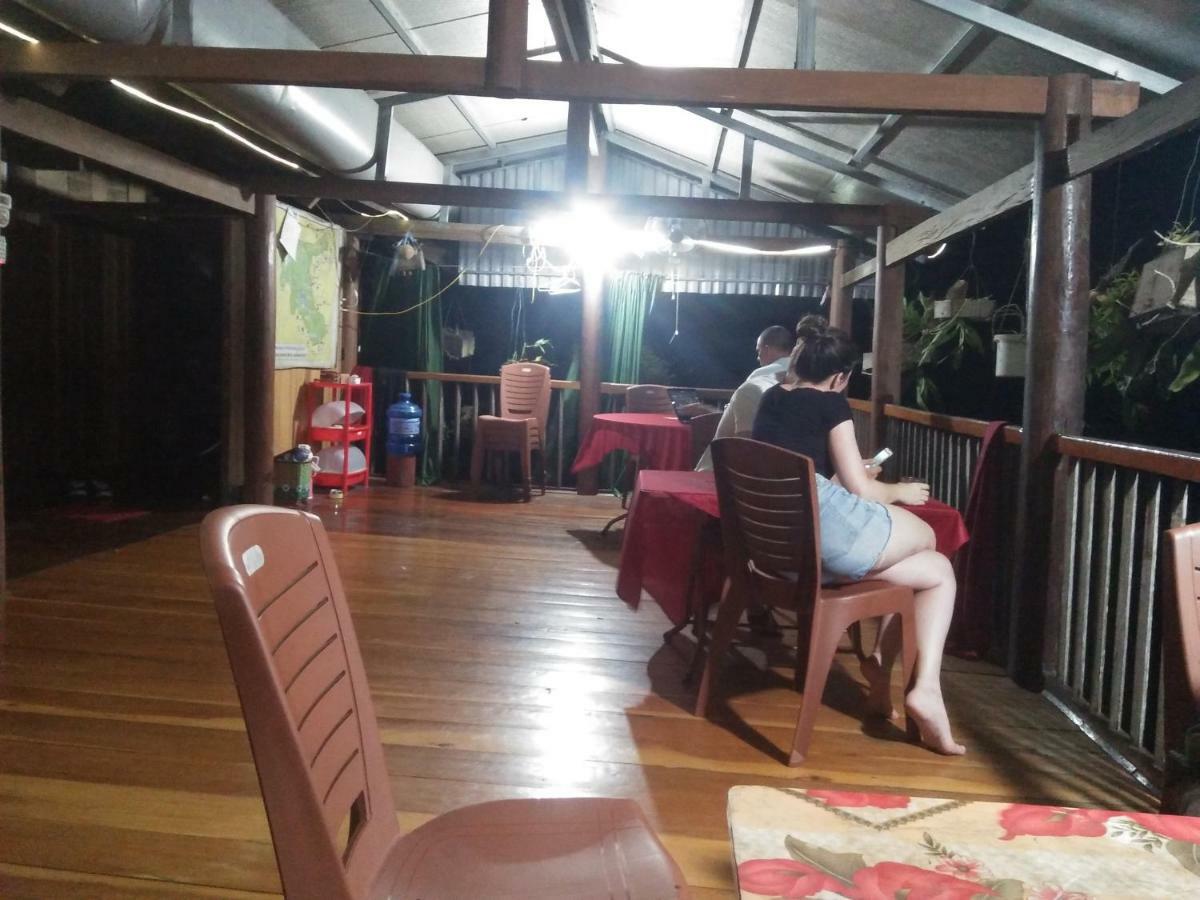 Tran Xuan Homestay Ba Be Экстерьер фото