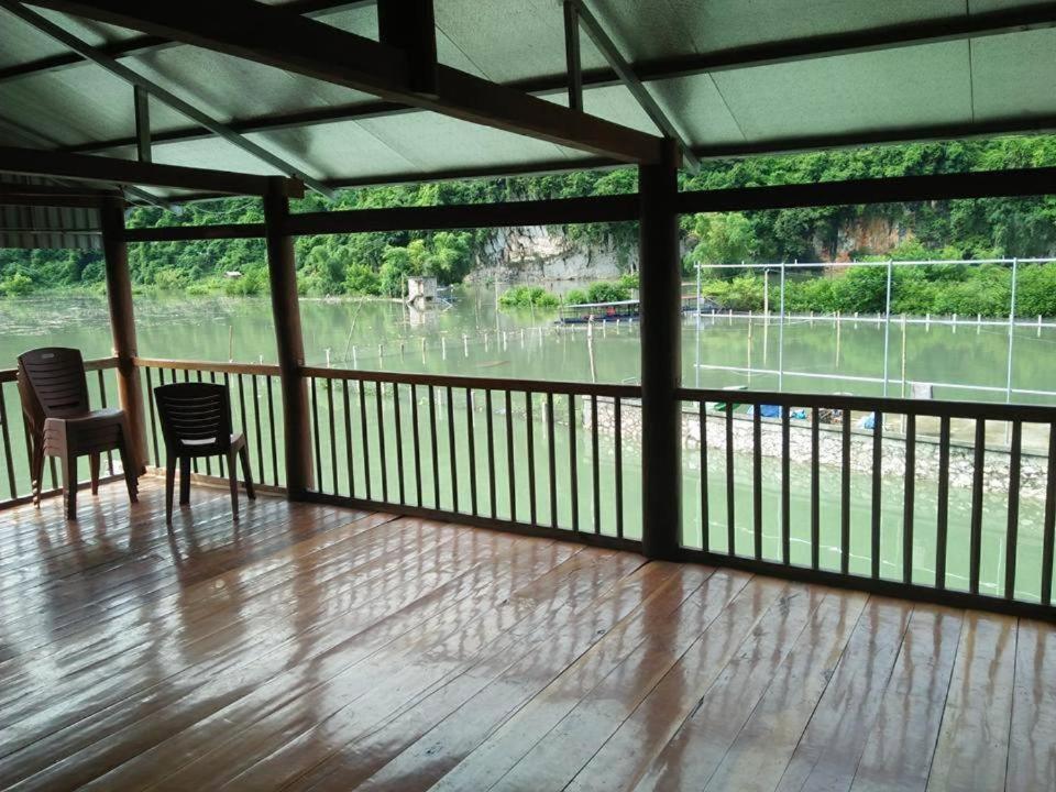 Tran Xuan Homestay Ba Be Экстерьер фото
